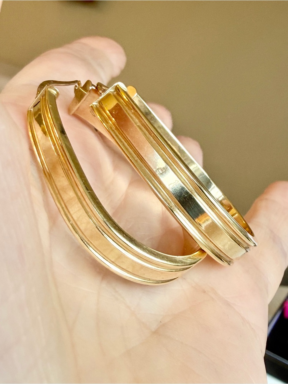 14k gold hoop earrings